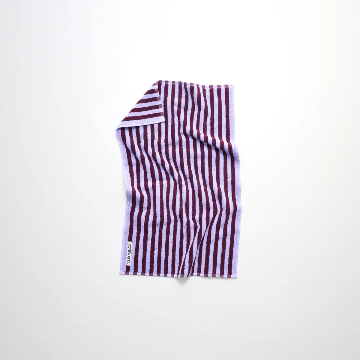Naram Handtuch in Bordeaux und Lavendel gestreift