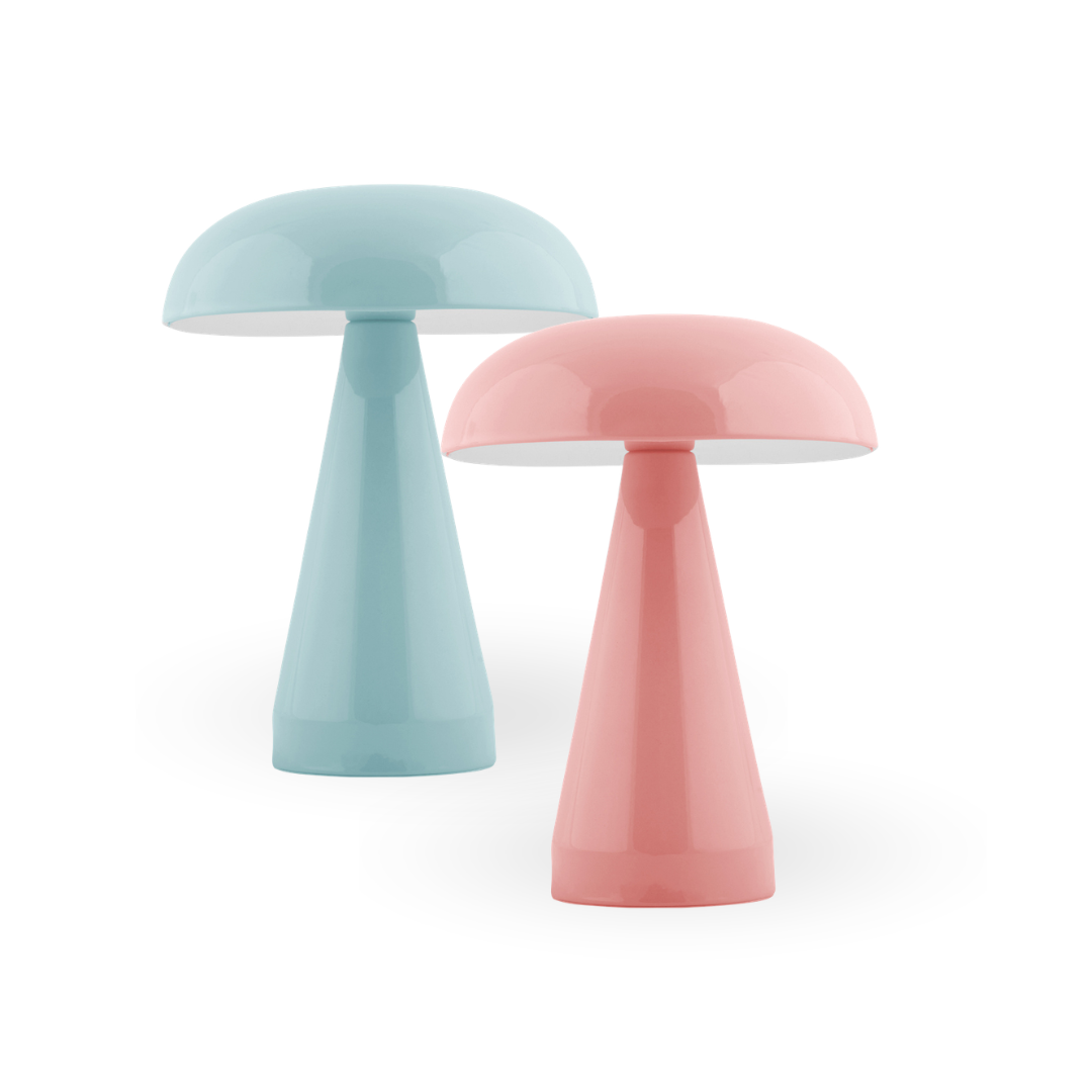 Rachel LED-Tischleuchten von Leitmotiv in Misty Blue und Rose Tan