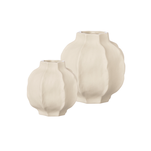 Gewellte Vase