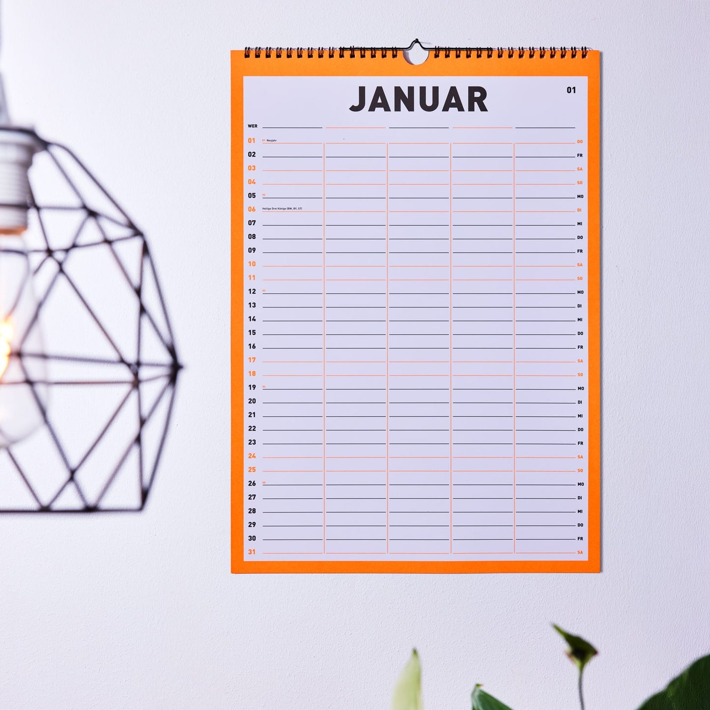 Monatsübersicht Januar im Familienkalender 2027 mit fünf Spalten